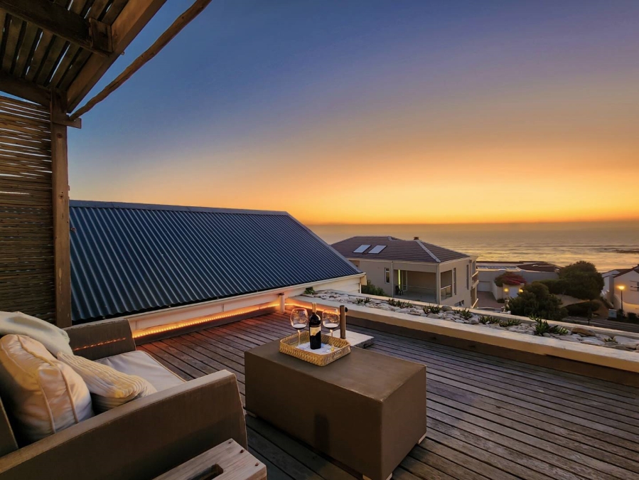 4 Bedroom Property for Sale in Big Bay Western Cape